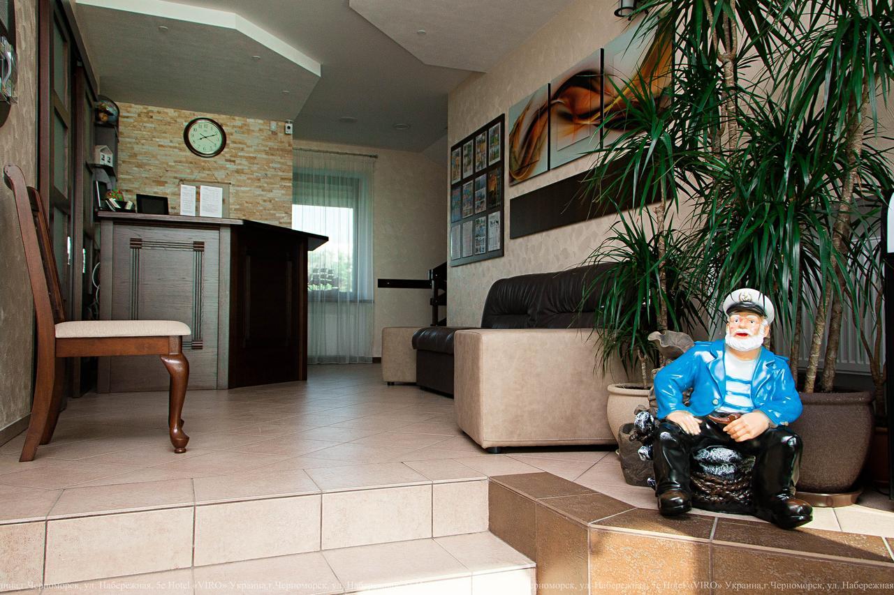 Viro Hotel Chornomorsk Buitenkant foto