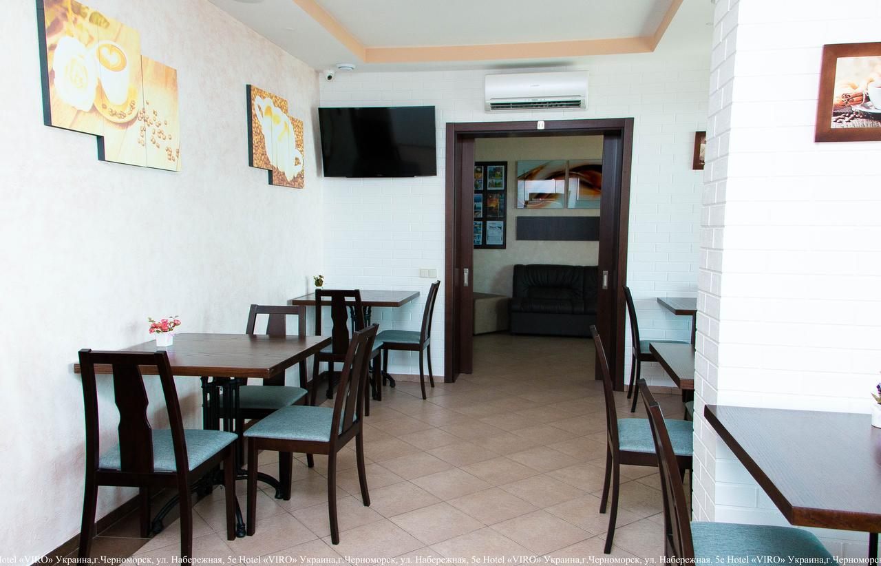 Viro Hotel Chornomorsk Buitenkant foto
