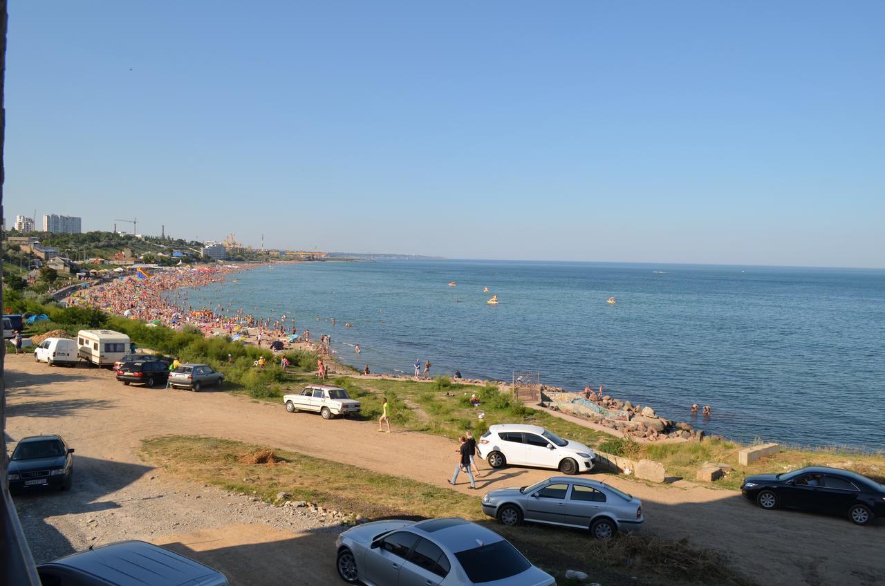 Viro Hotel Chornomorsk Buitenkant foto